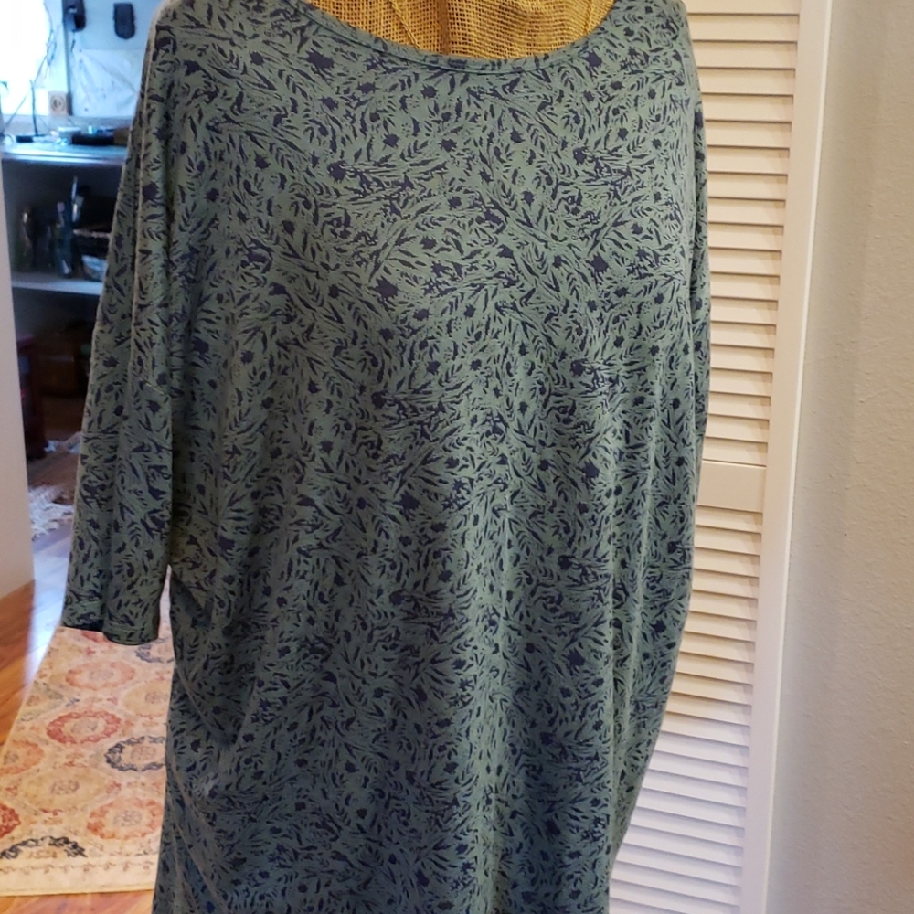 💙🖤2XL IRMA TOP🖤💙